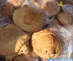 Hornazo, bollo de aceite, tipico de muchos pueblos de Andalucía y Castilla